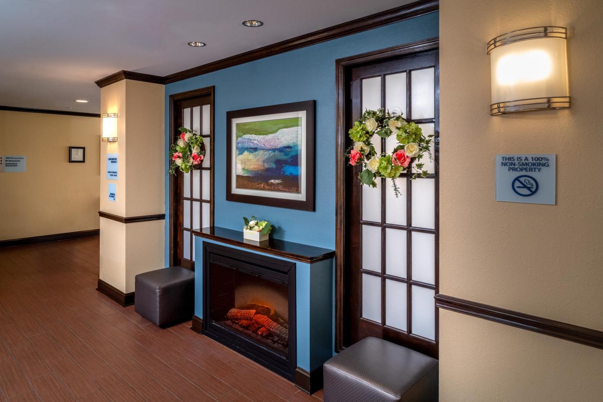 Holiday Inn Express & Suites Lebanon By Ihg Esterno foto