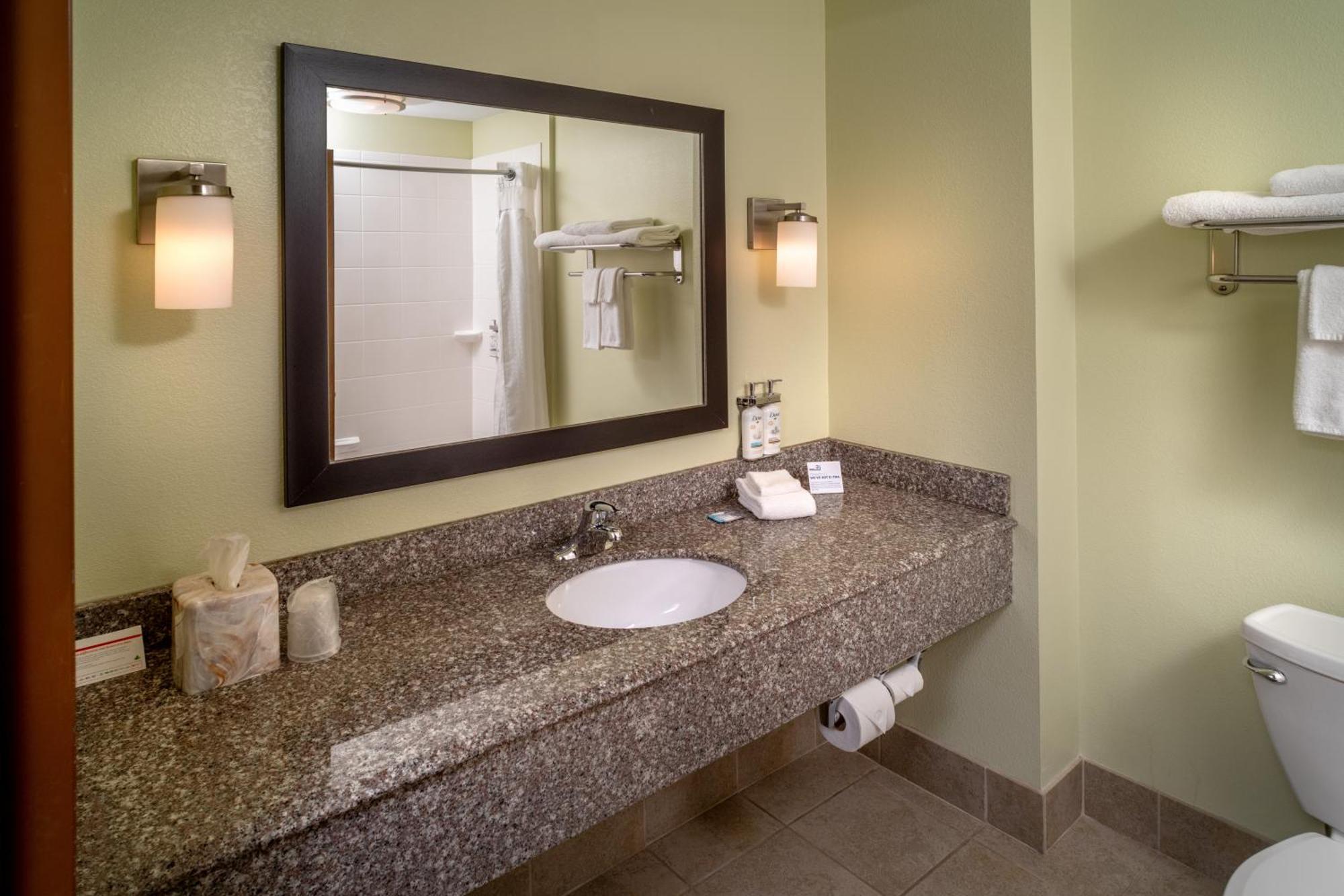 Holiday Inn Express & Suites Lebanon By Ihg Esterno foto