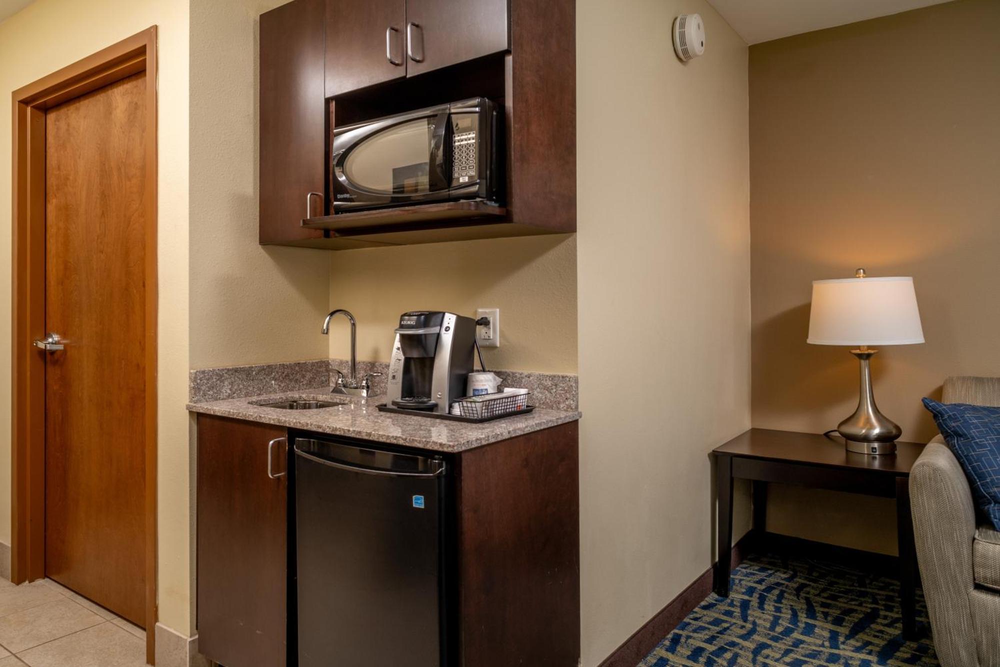 Holiday Inn Express & Suites Lebanon By Ihg Esterno foto