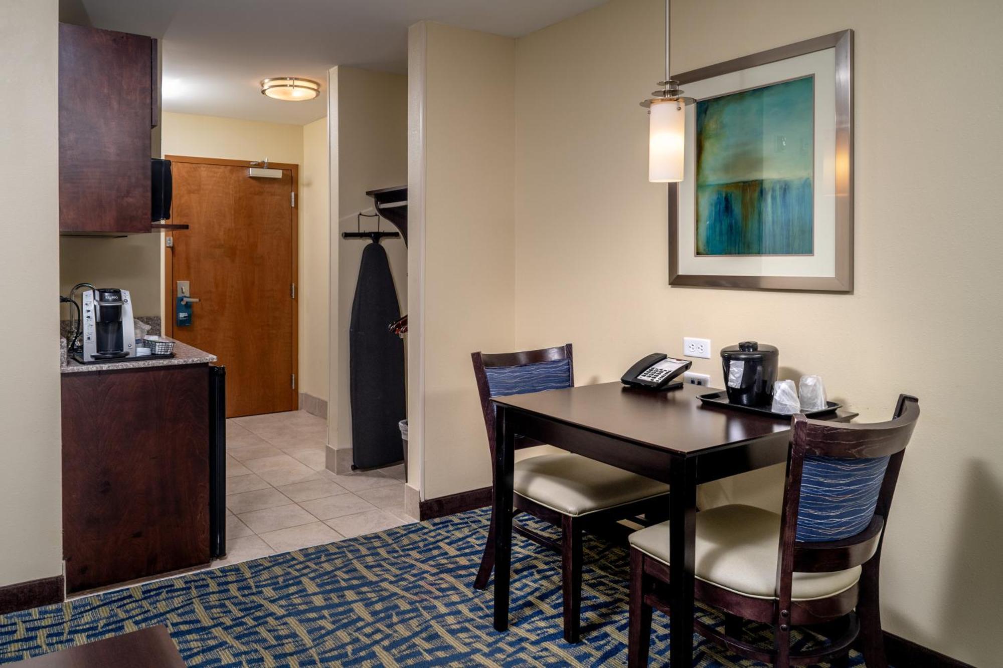 Holiday Inn Express & Suites Lebanon By Ihg Esterno foto