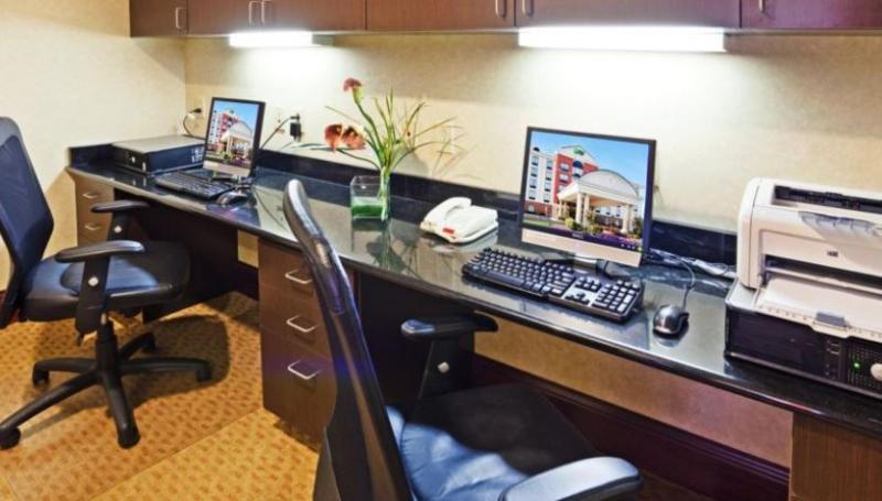 Holiday Inn Express & Suites Lebanon By Ihg Esterno foto